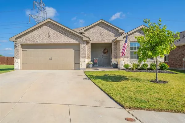 1705 Willow Creek Road, Lancaster, TX 75146