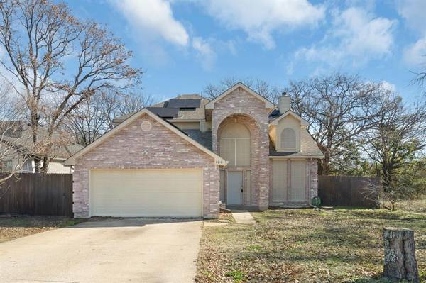 108 Indian Oaks Trail, West Tawakoni, TX 75474