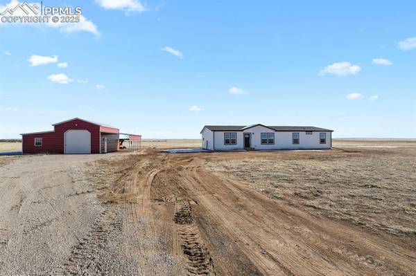 2163 S Ellicott HWY, Calhan, CO 80808