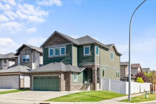 1218 Kingston CRES SE, Airdrie, AB T4A0E9