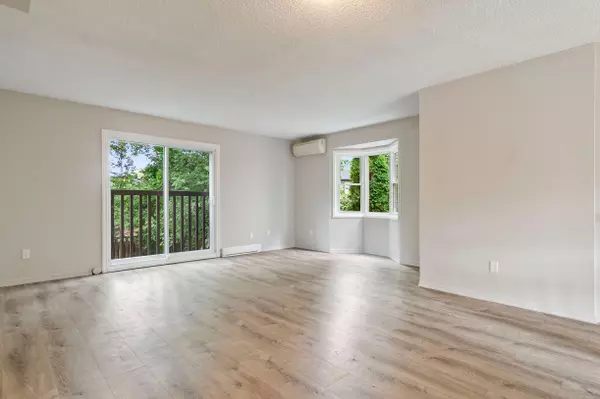 Oakville, ON L6K 1R9,13 Normandy PL