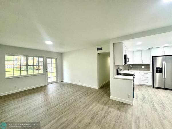 Wilton Manors, FL 33305,300 NE 19th Ct  #118N