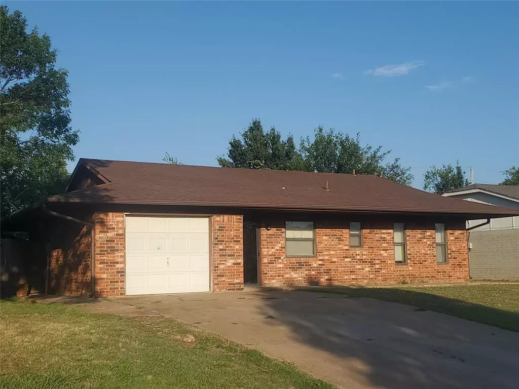 Tecumseh, OK 74873,1617 Hardwood Grove Street