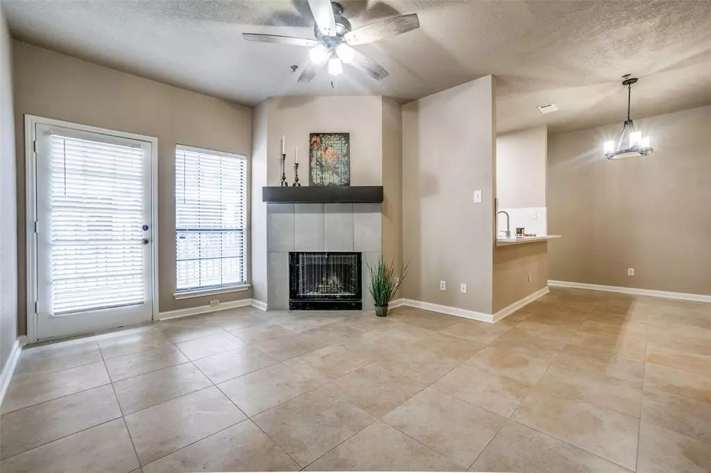 Dallas, TX 75209,4800 W Lovers Lane #301