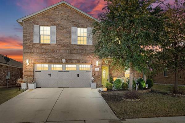 6156 Obsidian Creek Drive, Fort Worth, TX 76179