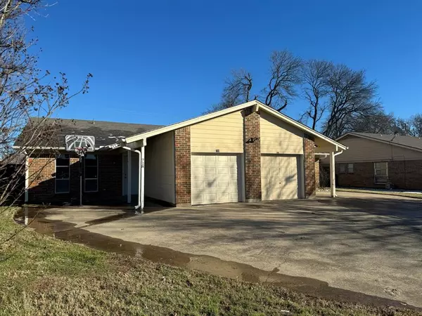 Hurst, TX 76053,716 Billie Ruth Lane