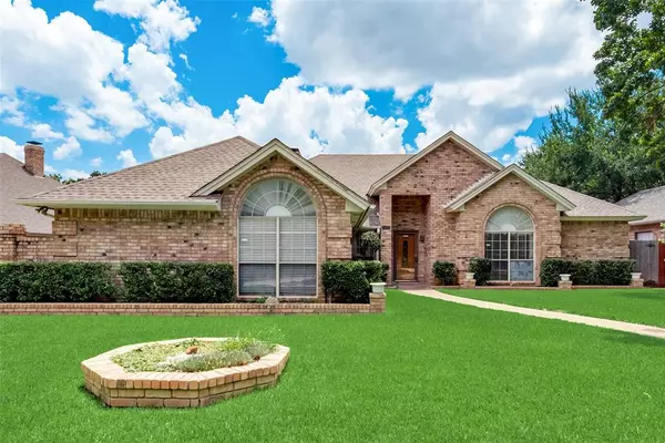 Arlington, TX 76006,2421 Cross Timbers Trail