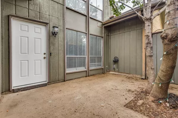 Dallas, TX 75236,4622 Country Creek Drive #1194