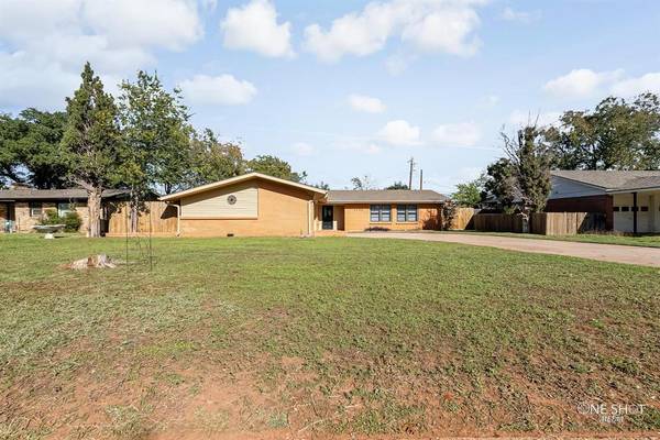 3358 Green Acres Road, Abilene, TX 79605