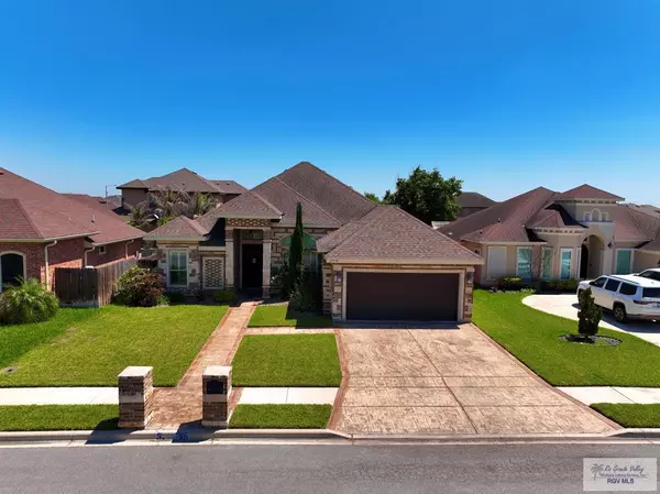 2506 GREGG DR., Edinburg, TX 78542