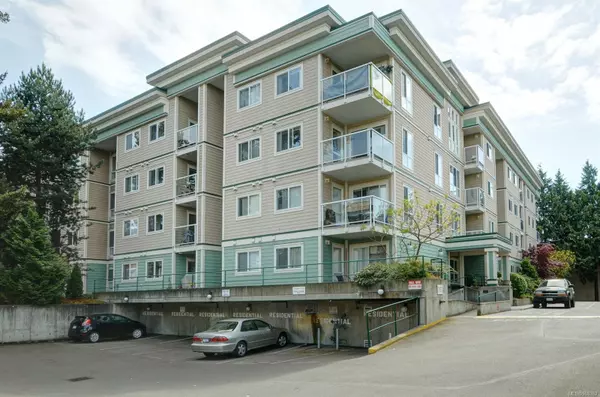 Victoria, BC V8Z 3Y9,689 Bay St #309