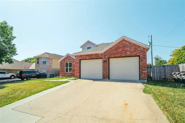 Glenn Heights, TX 75154,2115 Mesa Wood Drive