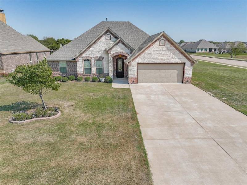 3300 Ferry Boat Lane, Granbury, TX 76049