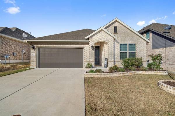 4757 Tanglewood Drive, Haltom City, TX 76137