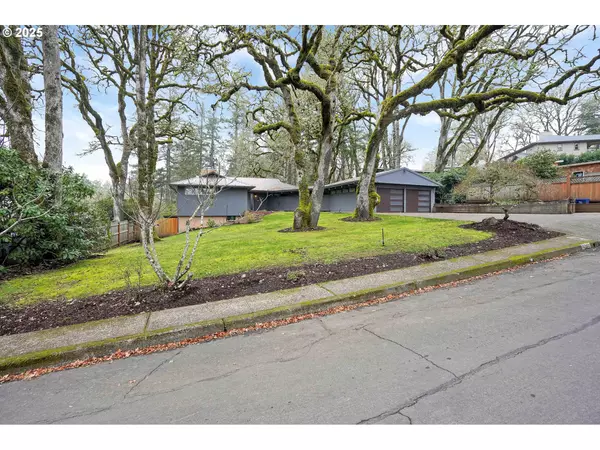 Corvallis, OR 97330,3353 NW CREST DR