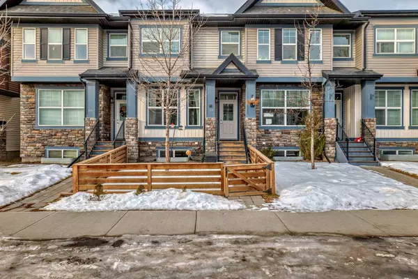 182 Legacy Common Southeast, Calgary, AB T2X 2A9