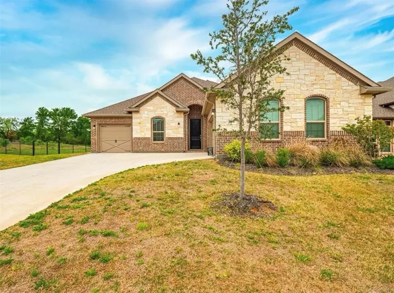 905 Bailey Lane, Mansfield, TX 76063