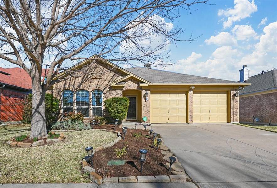 1003 Carlisle Drive, Arlington, TX 76017