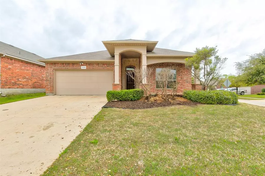 4500 Lacewood Drive, Denton, TX 76226