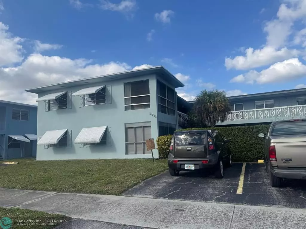 Hollywood, FL 33021,3711 Van Buren St  #9