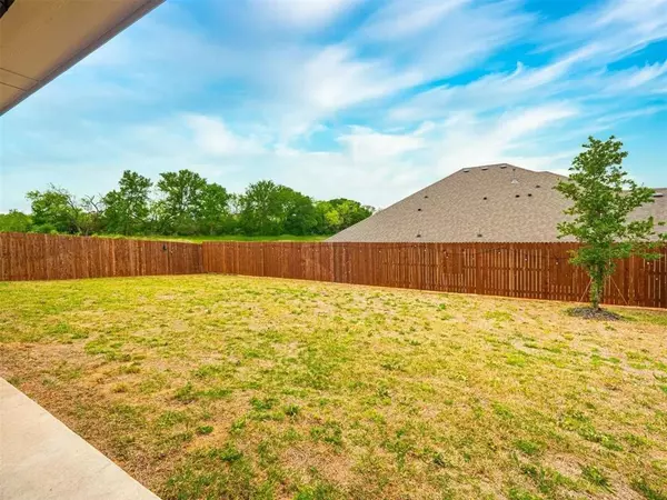 Mansfield, TX 76063,905 Bailey Lane