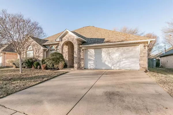 Haltom City, TX 76137,5841 Echo Bluff Drive