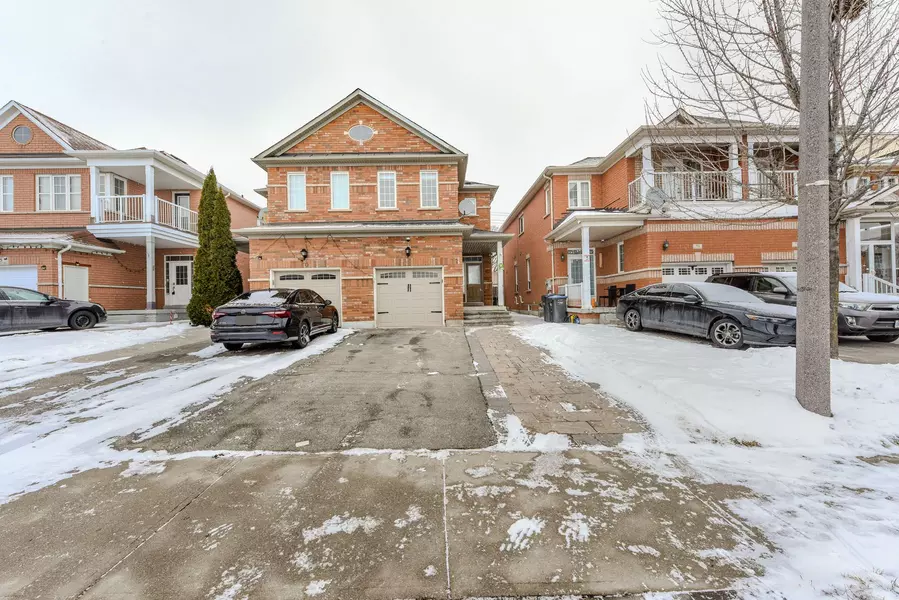 72 Rocky Point CRES, Brampton, ON L6Y 4R8