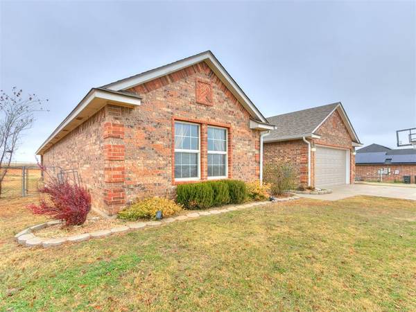 2165 County Road 1226 Road, Tuttle, OK 73089