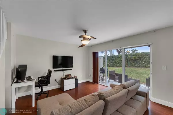 Pembroke Pines, FL 33028,17099 NW 23rd St  #17099