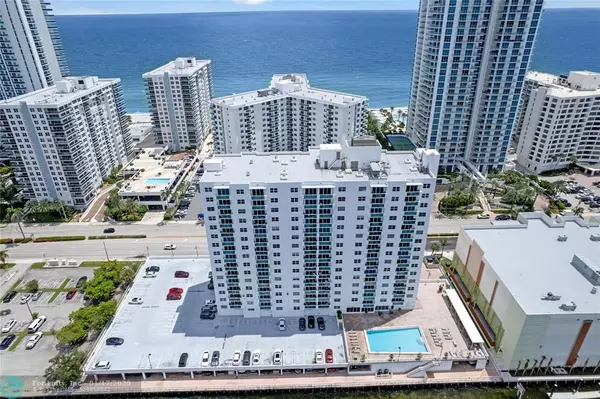 Hollywood, FL 33019,3000 S Ocean Drive  #510