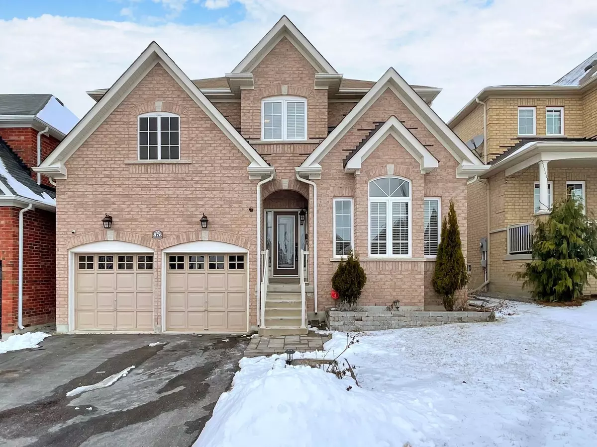 Oshawa, ON L1K 0P5,876 Black Cherry DR