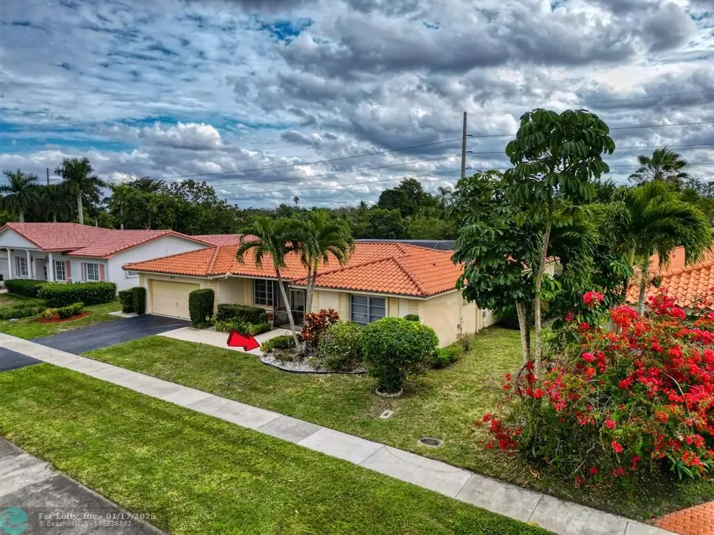 Weston, FL 33326,16570 Royal Poinciana Ct