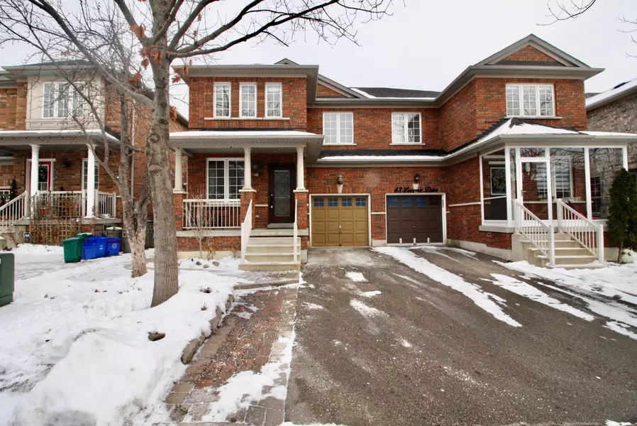 45 Lucerne DR, Vaughan, ON L4H 2Y1