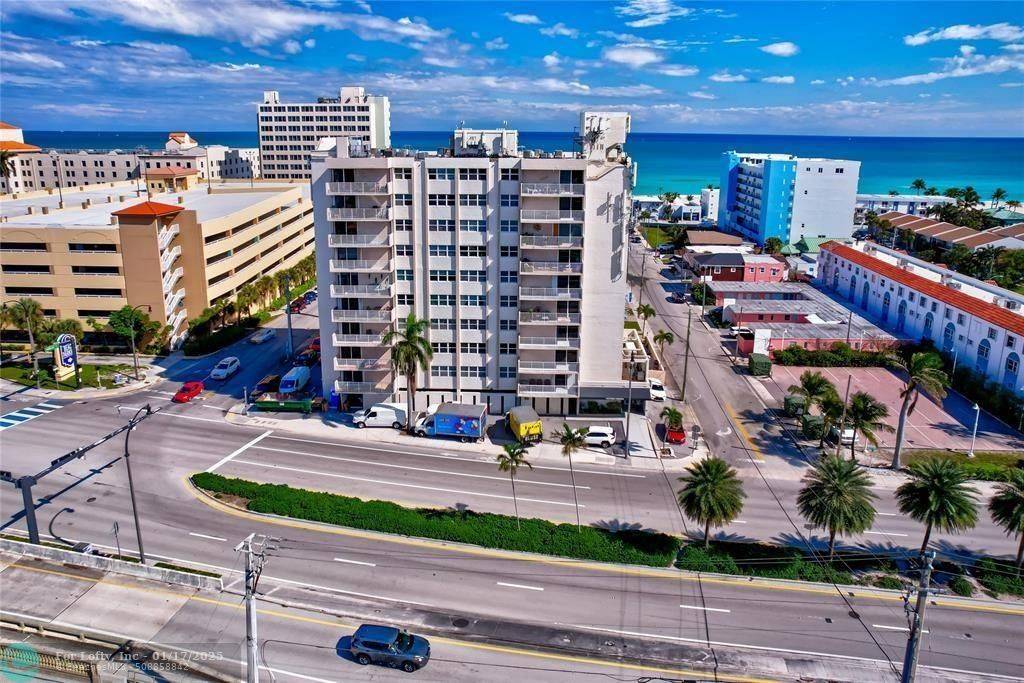 Hollywood, FL 33019,211 S OCEAN DR  #1001