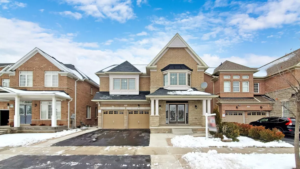 Brampton, ON L6Y 5X2,53 Heatherglen DR