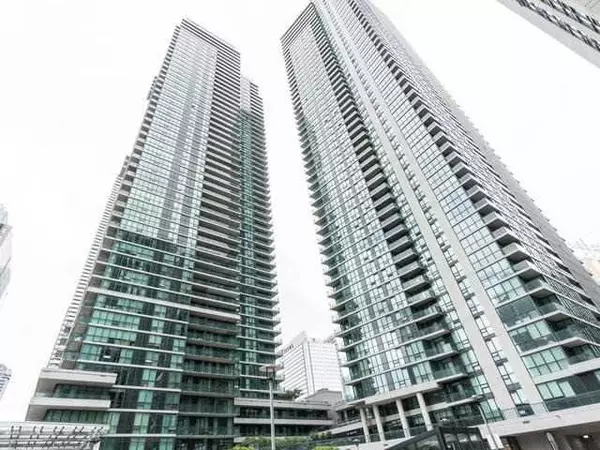 33 Bay ST #1208, Toronto C01, ON M5J 2Z3