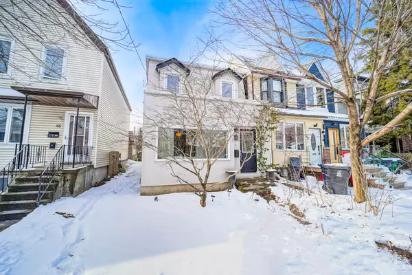 68 Hastings AVE, Toronto E01, ON M4L 2L2