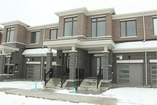 107 Schmeltzer CRES, Richmond Hill, ON L4E 1J1