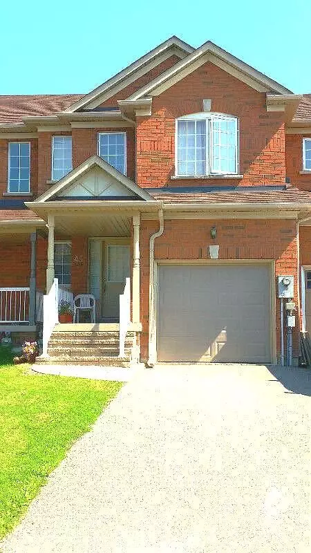 62 Camino DR, Vaughan, ON L6A 3W8