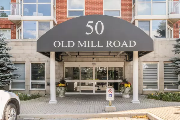 Oakville, ON L6J 7W1,50 Old Mill RD #905