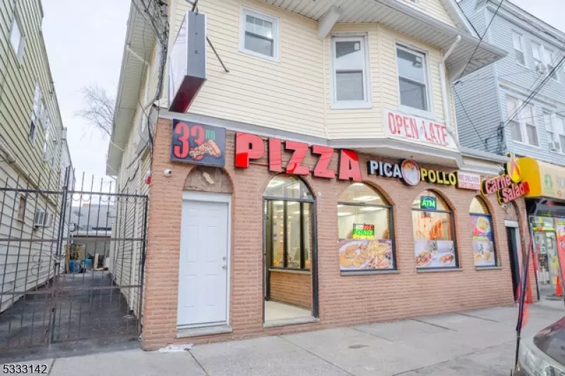 517 Park Ave, Paterson City, NJ 07504