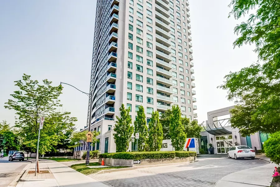 30 Harrison Garden BLVD #1009, Toronto C14, ON M2N 7A9