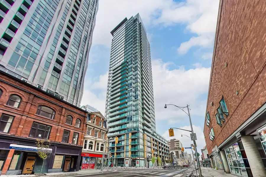 18 Yorkville AVE #613, Toronto C02, ON M4W 1L4