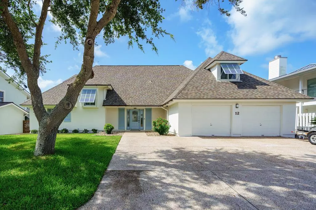 Rockport, TX 78382,12 Blue Heron Dr.