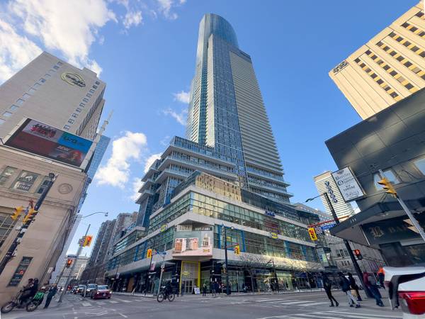 386 Yonge ST #918, Toronto C01, ON M5B 0A5