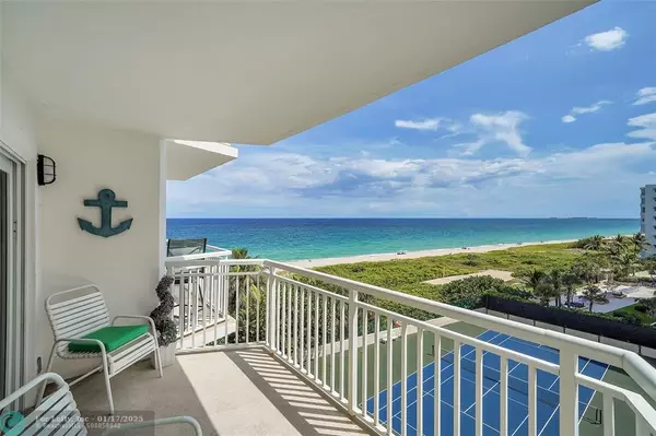 Lauderdale By The Sea, FL 33062,1770 S Ocean Blvd  #604