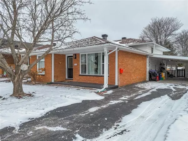 14 MARSHALL PARK DR, North Bay, ON P1A 2N9