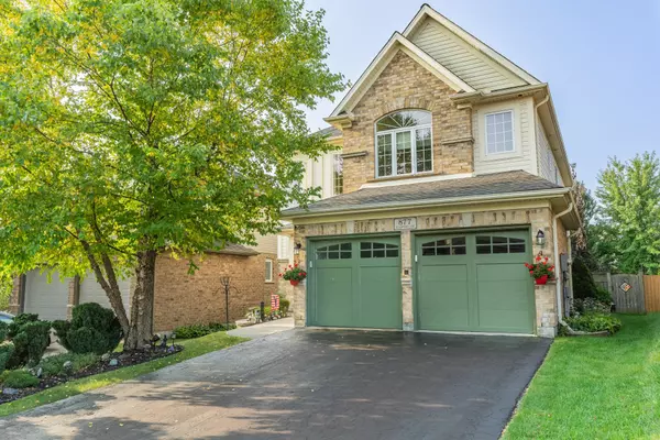 London, ON N6H 0E5,877 Teakwood LN