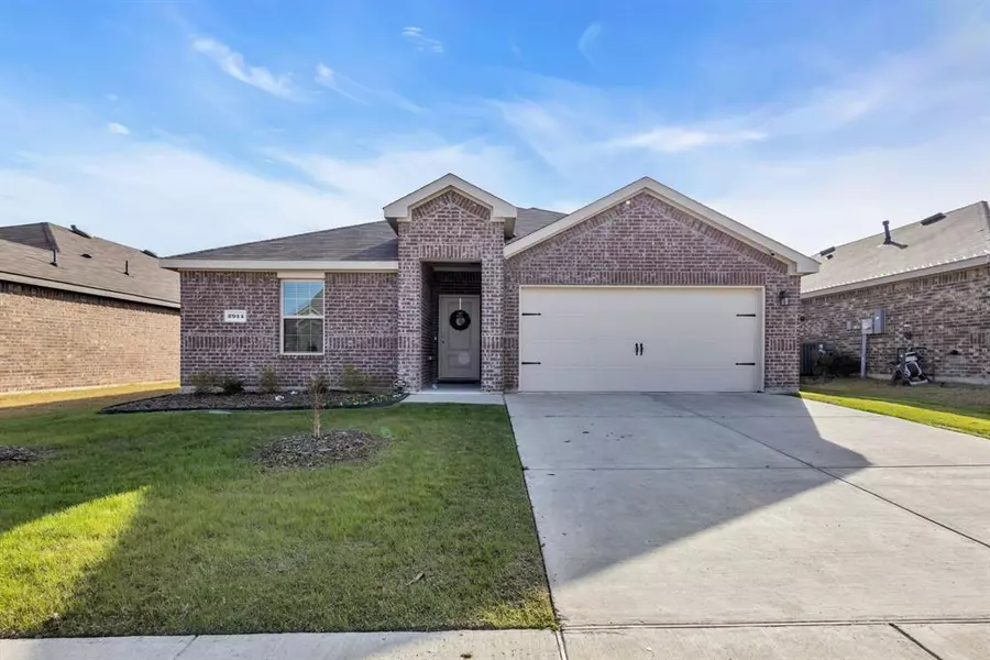 2944 Peppergrass Street, Royse City, TX 75189