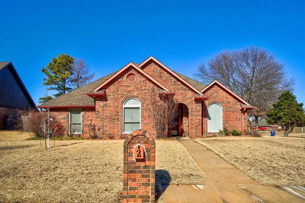 2 Brentwood Place, Shawnee, OK 74804